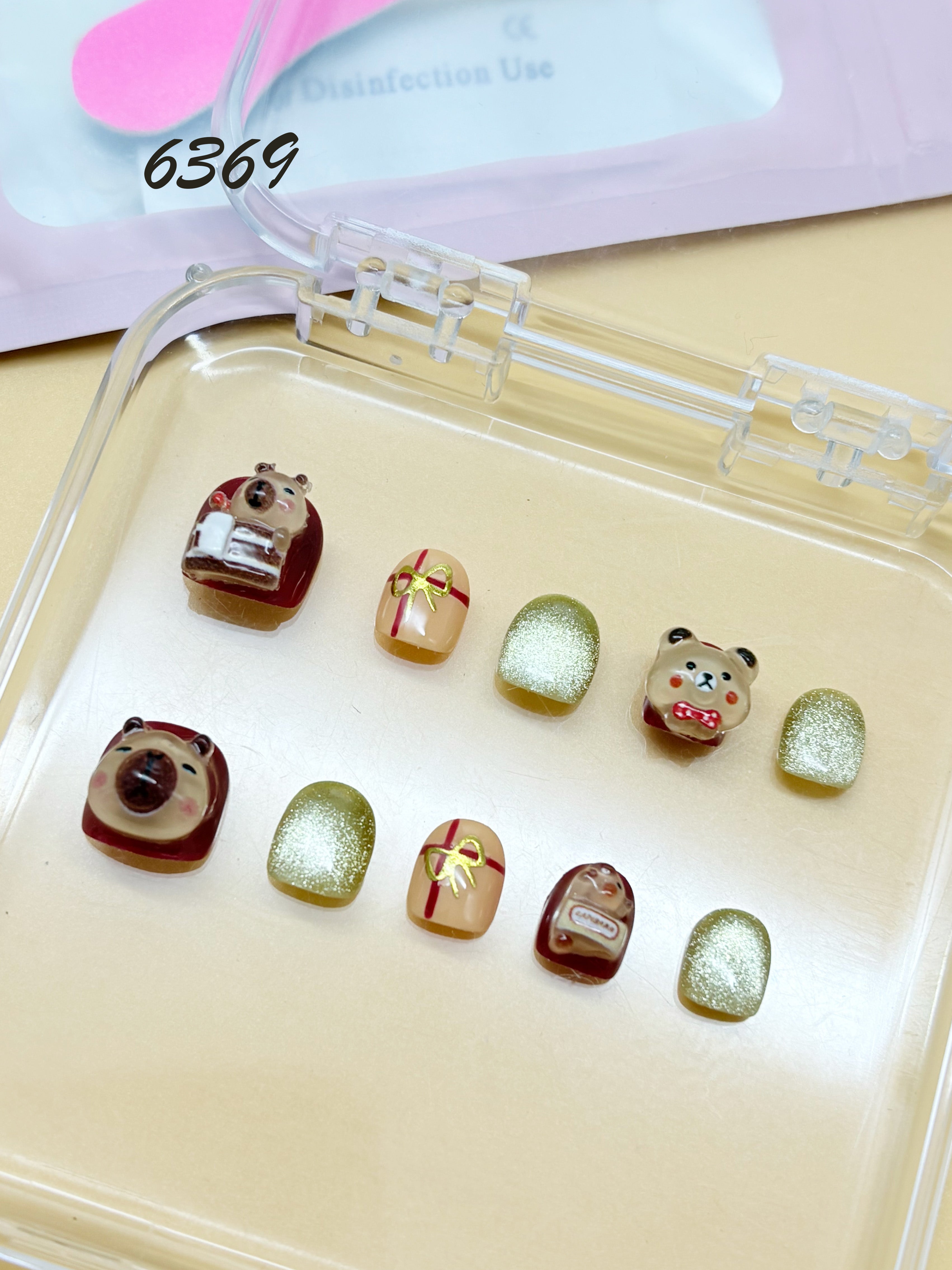 zb87..Kid nails