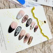 zb92..A wide variety of wearable nails in different styles.