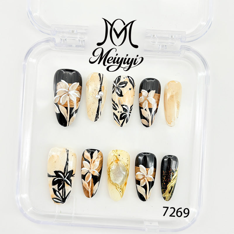 zb105..Different styles of nails