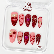 zb132..A variety of nails