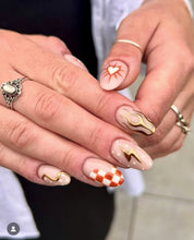 Nails-Xyla