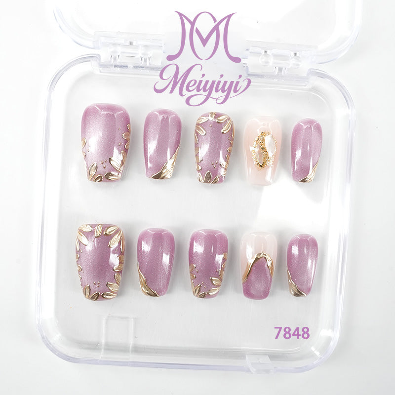 zb128..A wide variety of wearable nails