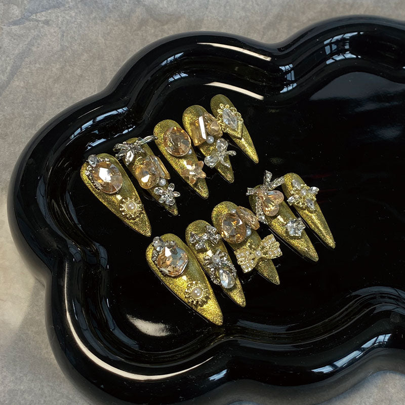 A1896-Meiyi Yi's original designer's heavy hand-painted French cat's eye nail art