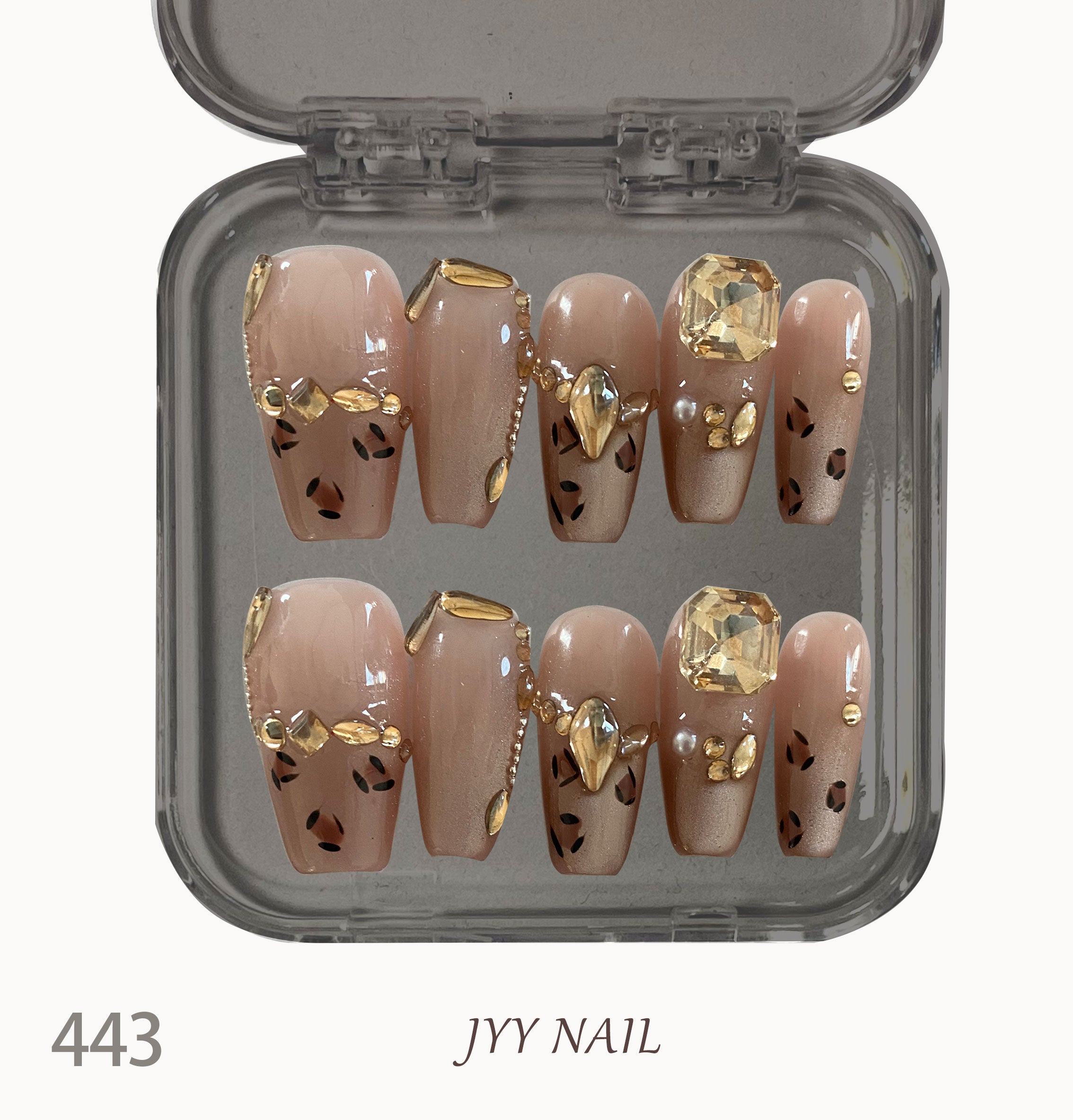 A443 Leopard print gradient diamond:Luxury custom leopard print full of diamonds manicure