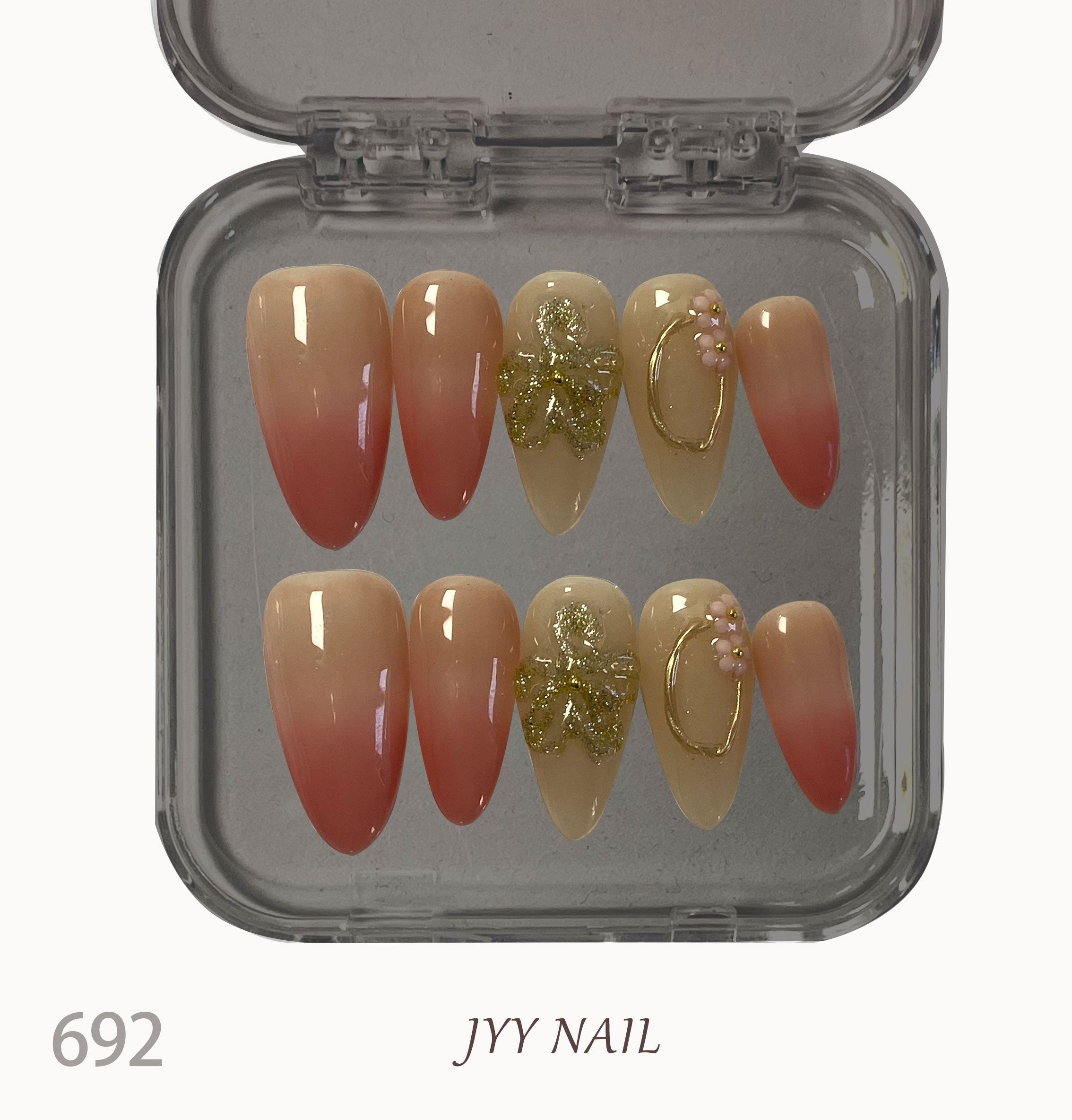 A692Gradient flower:Hand-painted gradient flower nails