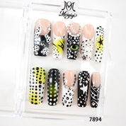 zb131..A wide variety of wearable nails