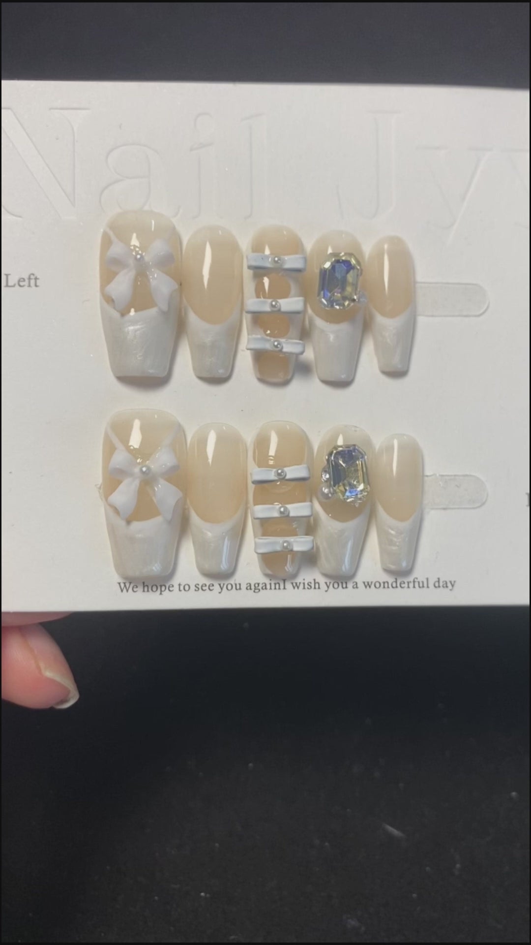 A1207 Pure hand-painted nail art